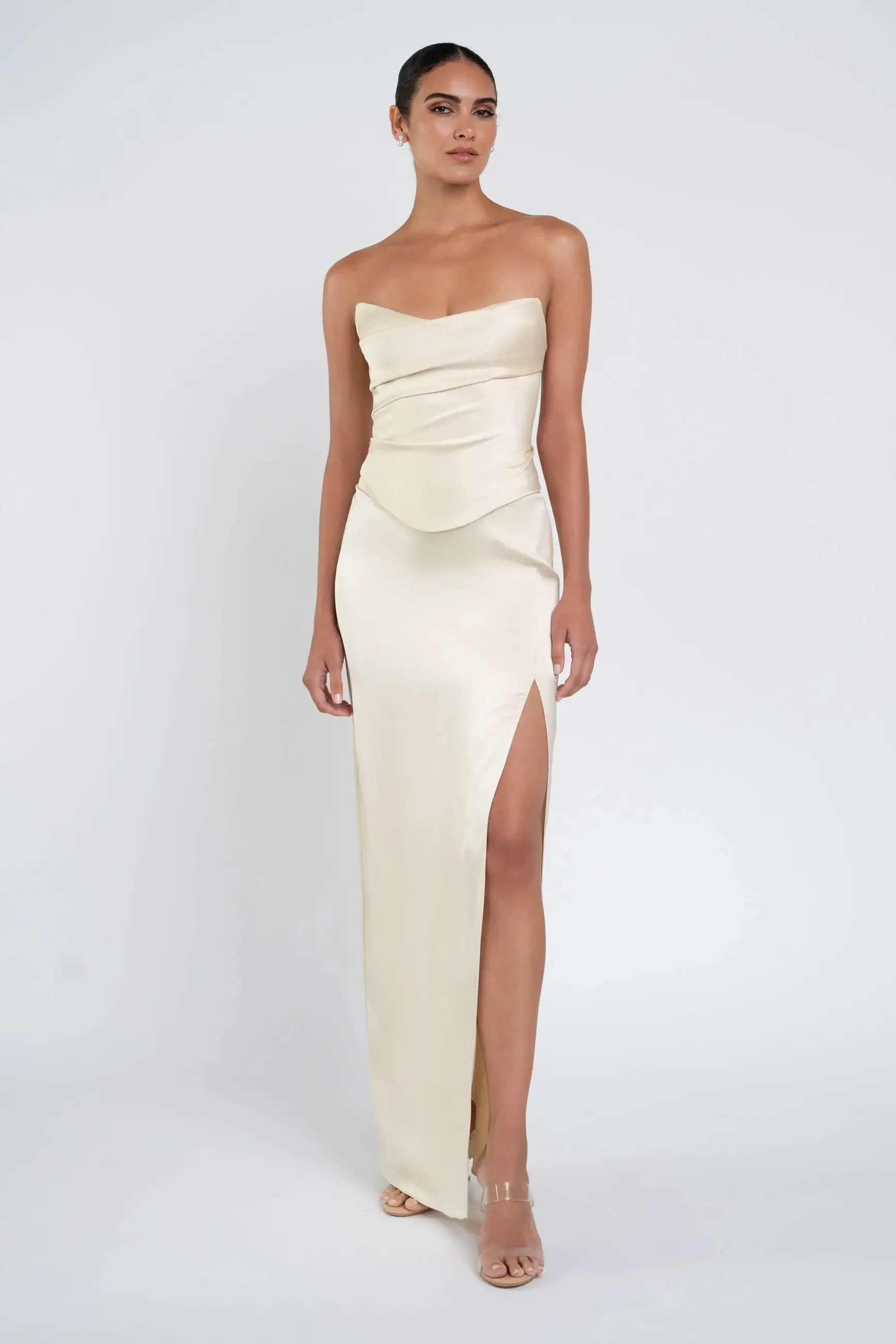 Trending Jenny Yoo Bridesmaid Colors Brides Are Loving This Season Image