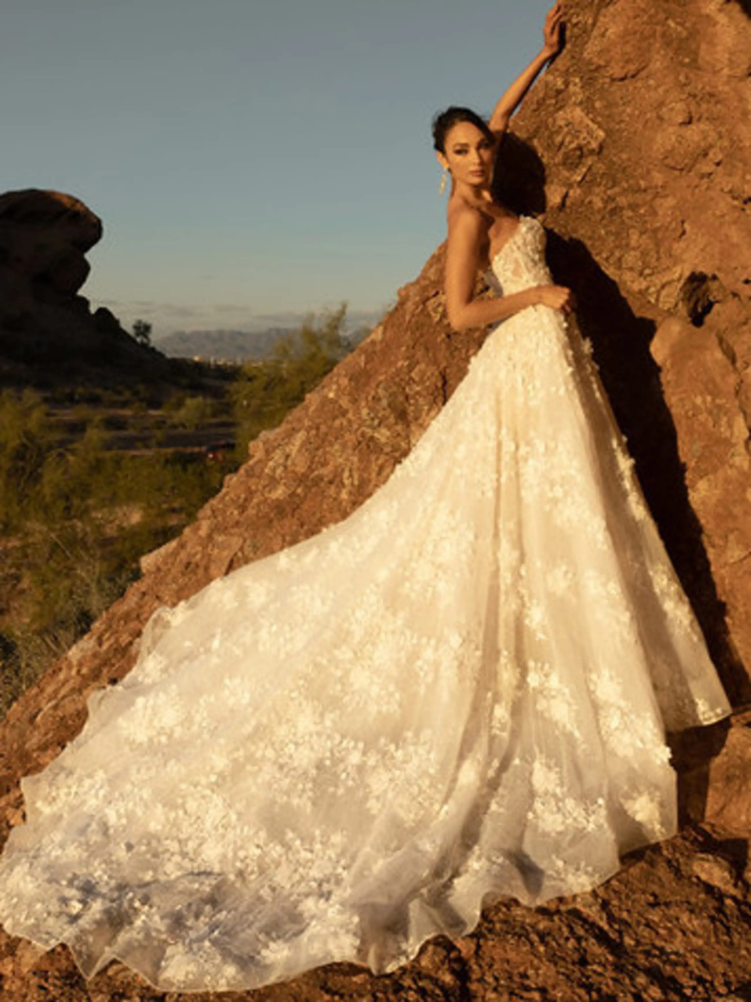 JH Bridal by Jimme Huang