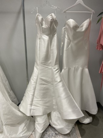 Blue Willow by Anne Barge Toddy #3 Silk White thumbnail