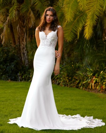 JH Bridal by Jimme Huang Omnia #8 thumbnail