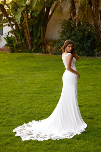 JH Bridal by Jimme Huang Omnia #18 thumbnail