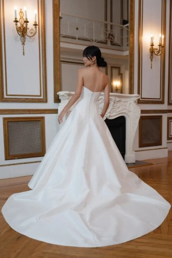 Jenny Yoo Sophia #1 thumbnail