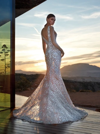 Pronovias Diamond #2 thumbnail