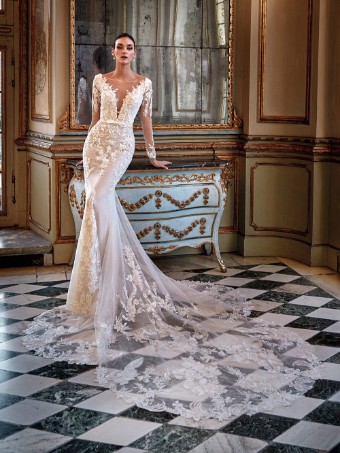 Pronovias Eirian #3 thumbnail