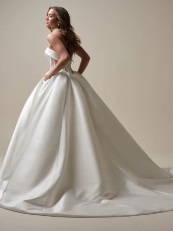 Maggie Sottero Aberdeen Vida #4 thumbnail