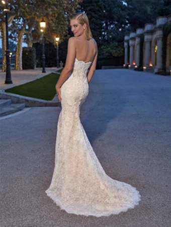 Pronovias Geramy #2 thumbnail
