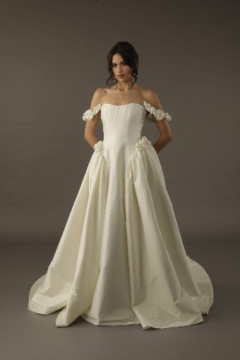 Tara Lauren Esther w/ Rosettes TRUNK SHOW #0 default Ivory thumbnail